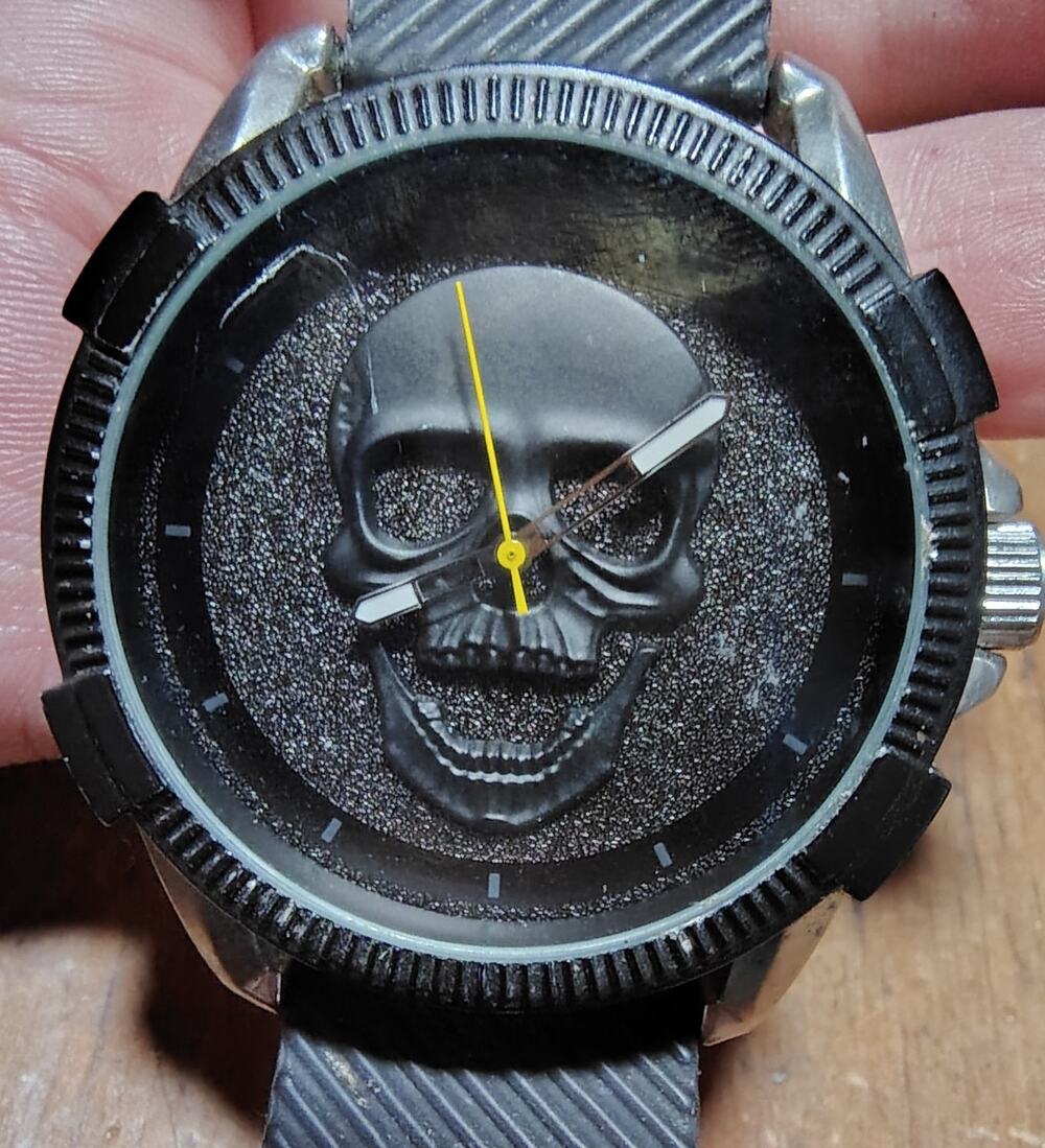 Ed Hardy Mens Metal Black/Black Skull Watch. Black Dial, Yellow Sec Hand 48mm